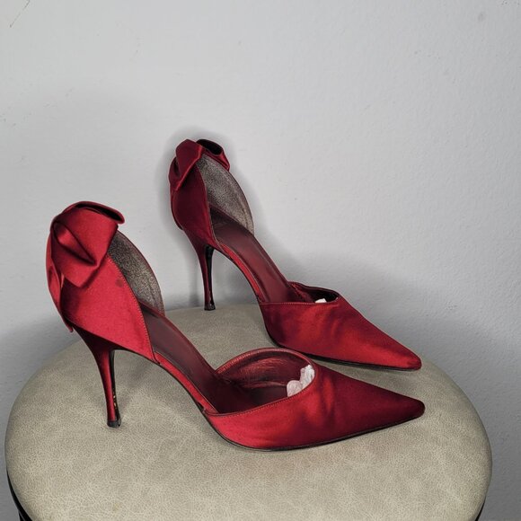 Stuart Weitzman Burgundy Satin Bow Pumps – Size 12M - Picture 7 of 10
